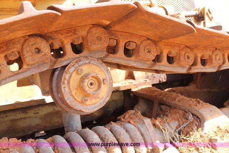 image for item G5793 1992 Caterpillar D5C dozer