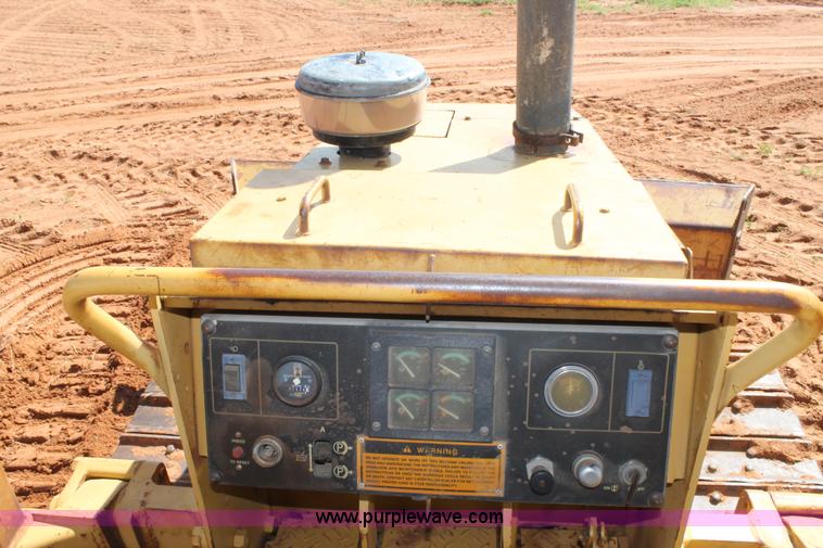image for item G5793 1992 Caterpillar D5C dozer