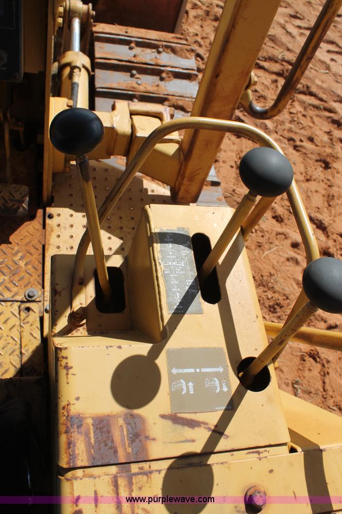 image for item G5793 1992 Caterpillar D5C dozer