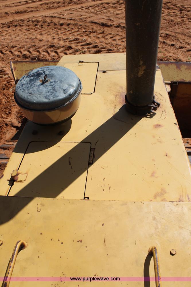 image for item G5793 1992 Caterpillar D5C dozer