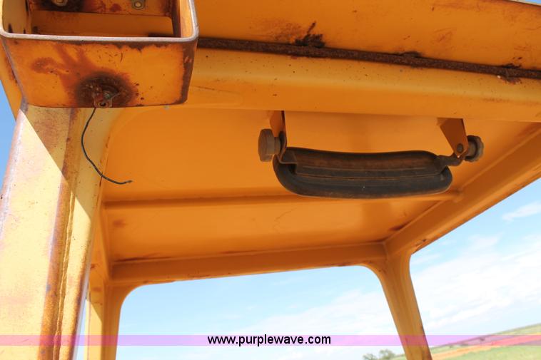 image for item G5793 1992 Caterpillar D5C dozer