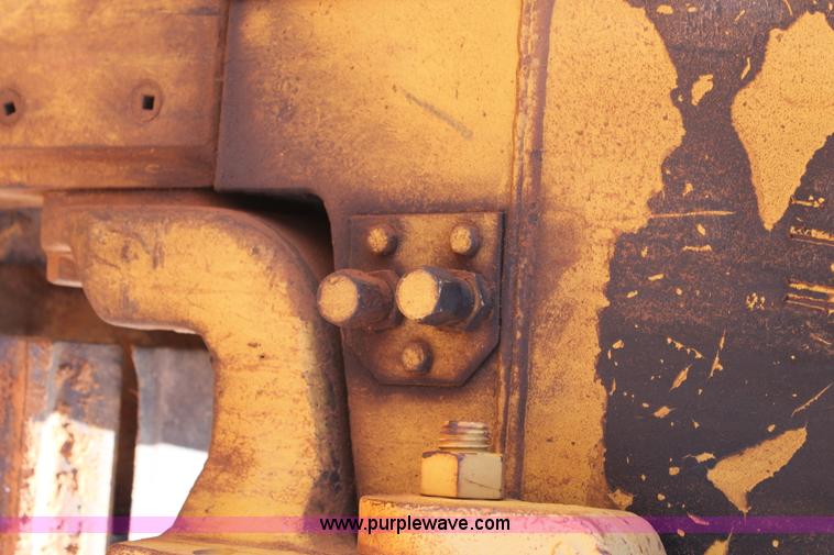 image for item G5793 1992 Caterpillar D5C dozer