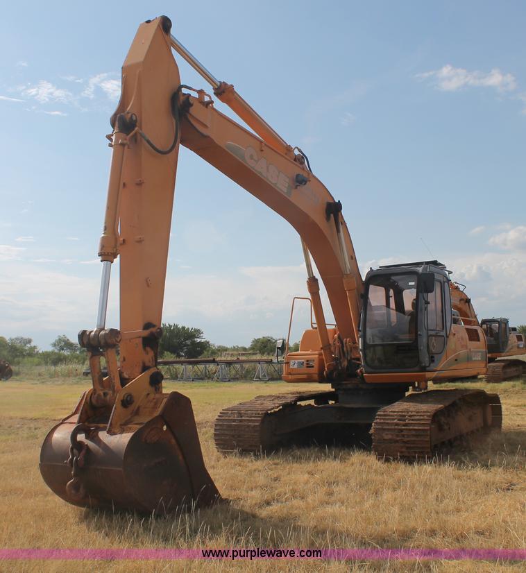 image for item G5799 2002 Case CX240 excavator