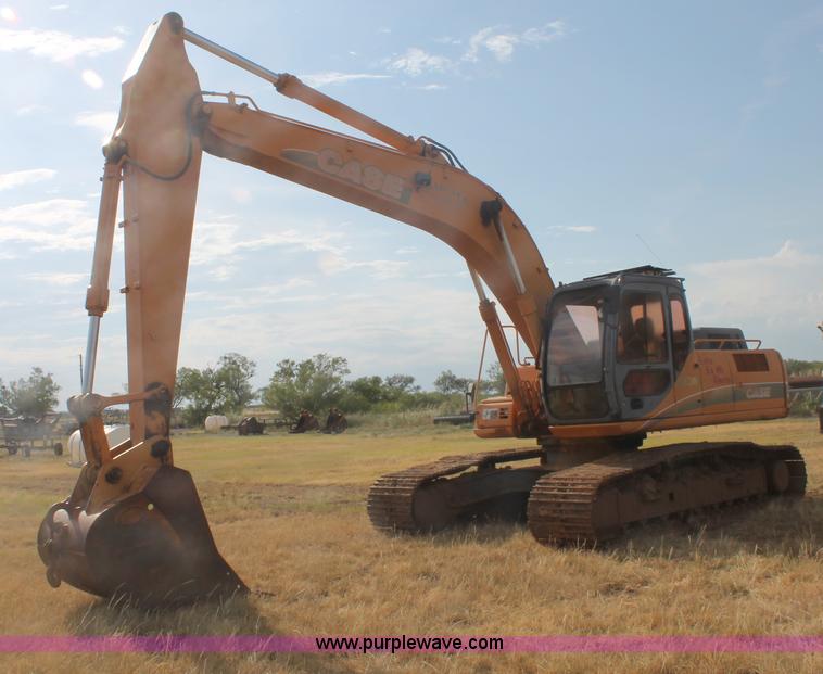 image for item G5799 2002 Case CX240 excavator