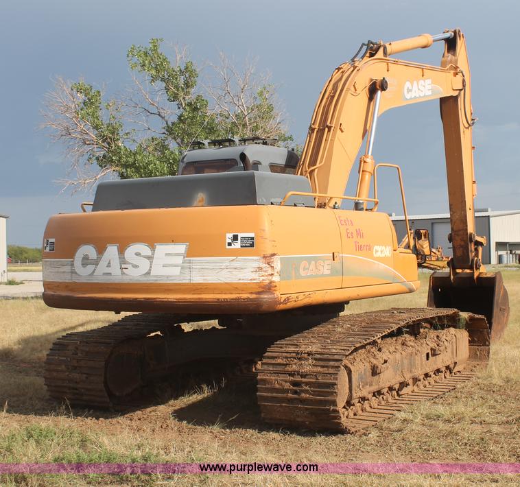 image for item G5799 2002 Case CX240 excavator
