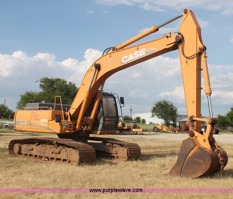 image for item G5799 2002 Case CX240 excavator