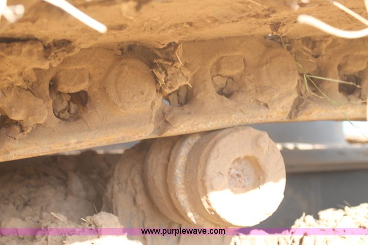 image for item G5799 2002 Case CX240 excavator