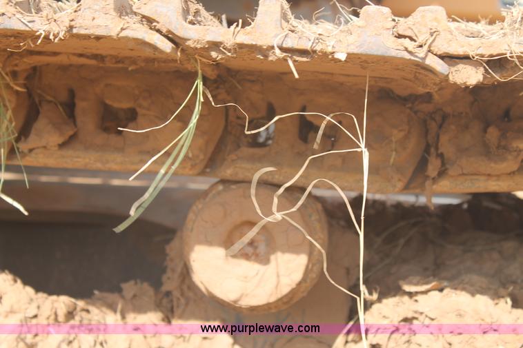 image for item G5799 2002 Case CX240 excavator