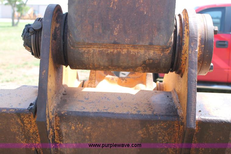 image for item G5800 Esco HDP 48" excavator bucket