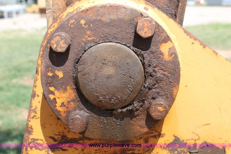 image for item G5800 Esco HDP 48" excavator bucket