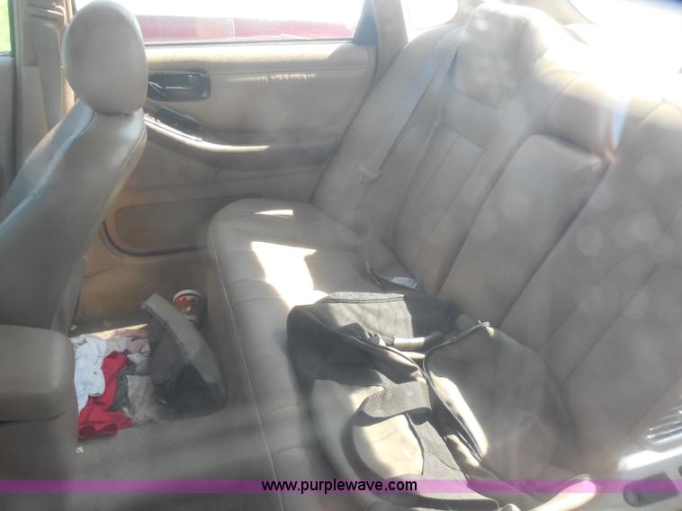 image for item H9813 1995 Toyota Avalon XLS