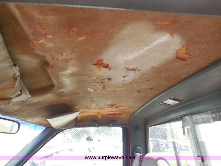 image for item H9818 1990 Chevrolet 1500 pickup truck