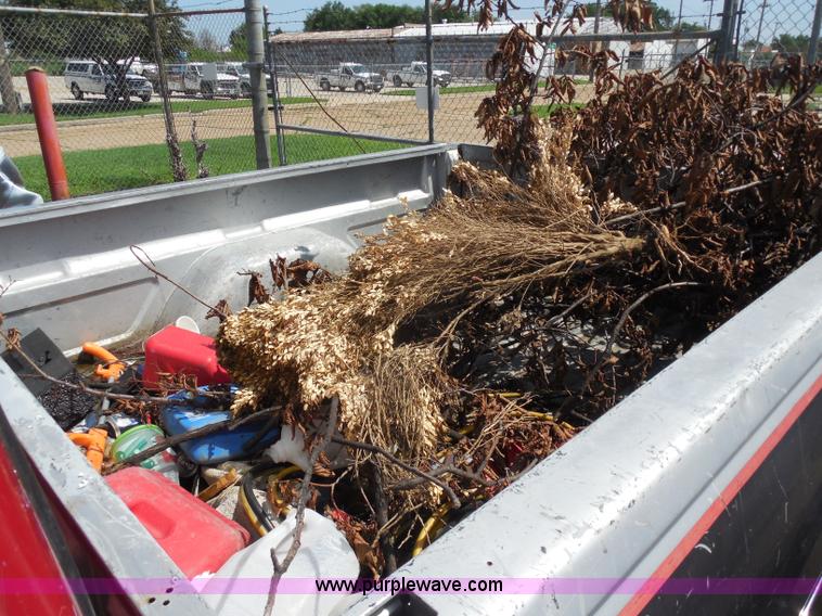 image for item H9818 1990 Chevrolet 1500 pickup truck