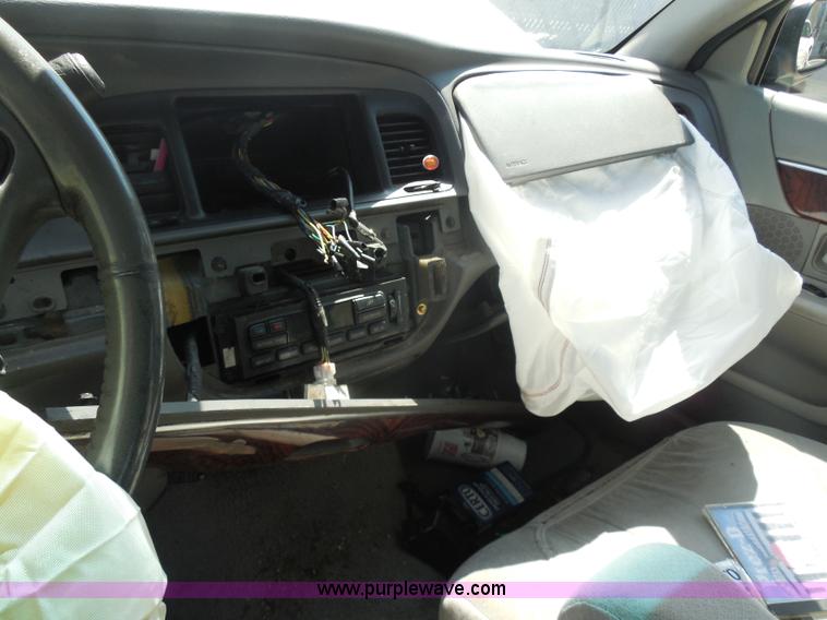 image for item H9819 2001 Mercury Grand Marquis