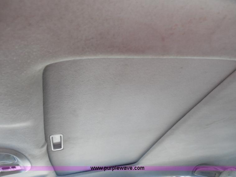 image for item H9820 2000 Chrysler Concorde