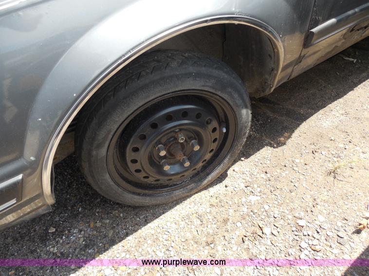 image for item H9825 1992 Buick Century Custom