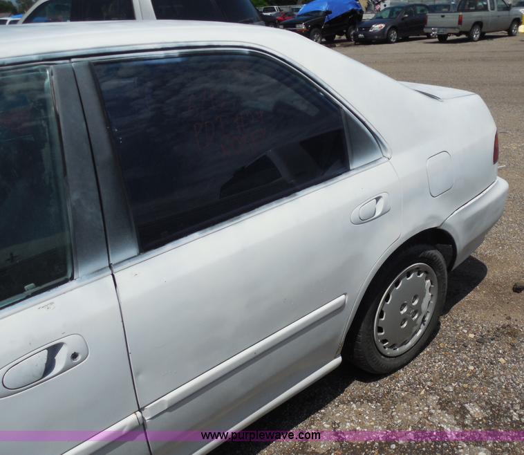 image for item H9827 1994 Honda Civic LX