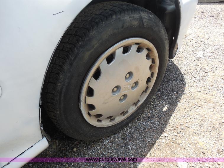 image for item H9827 1994 Honda Civic LX