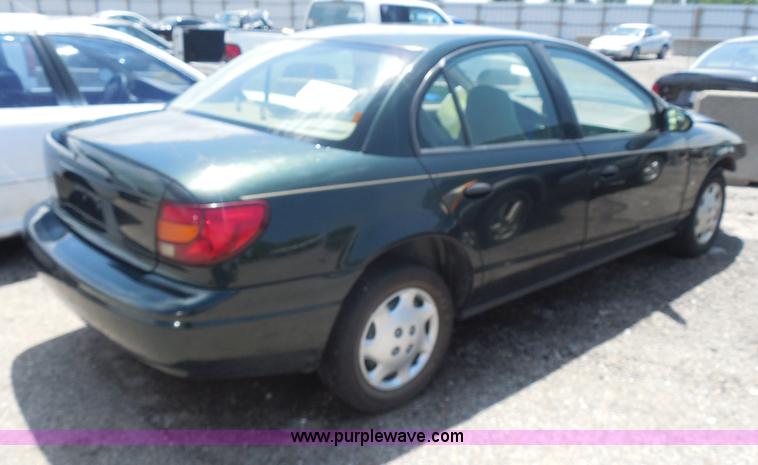 image for item H9828 2000 Saturn SL SL1