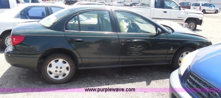 image for item H9828 2000 Saturn SL SL1