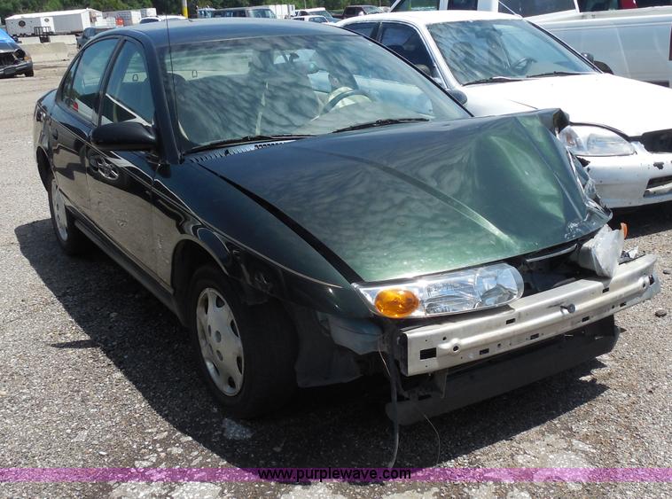 image for item H9828 2000 Saturn SL SL1