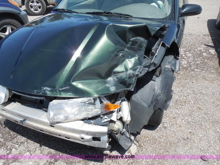 image for item H9828 2000 Saturn SL SL1