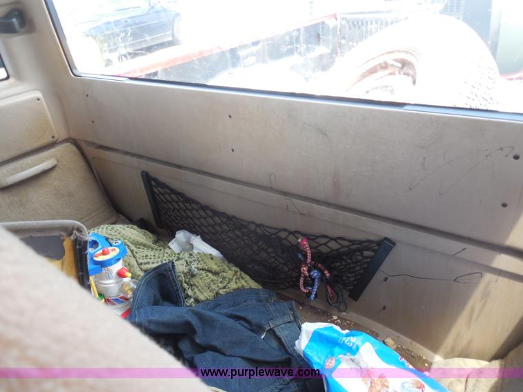 image for item H9829 2000 Ford Ranger XLT pickup truck