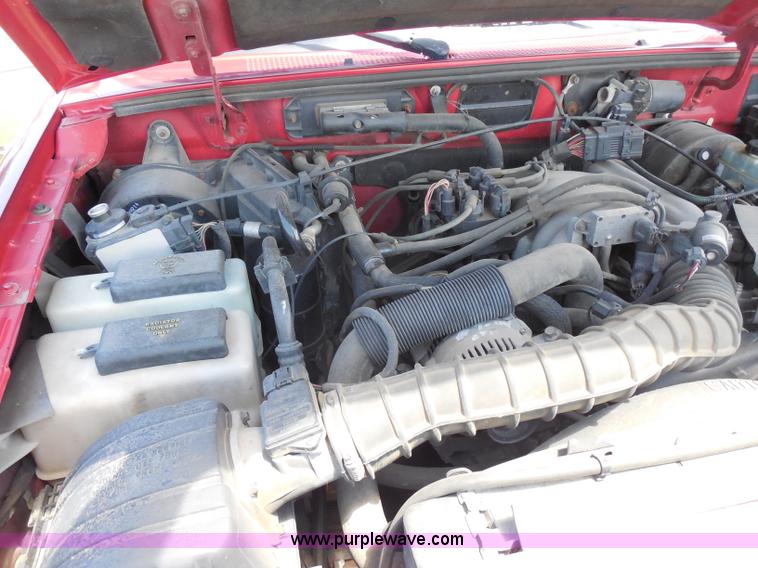 image for item H9829 2000 Ford Ranger XLT pickup truck