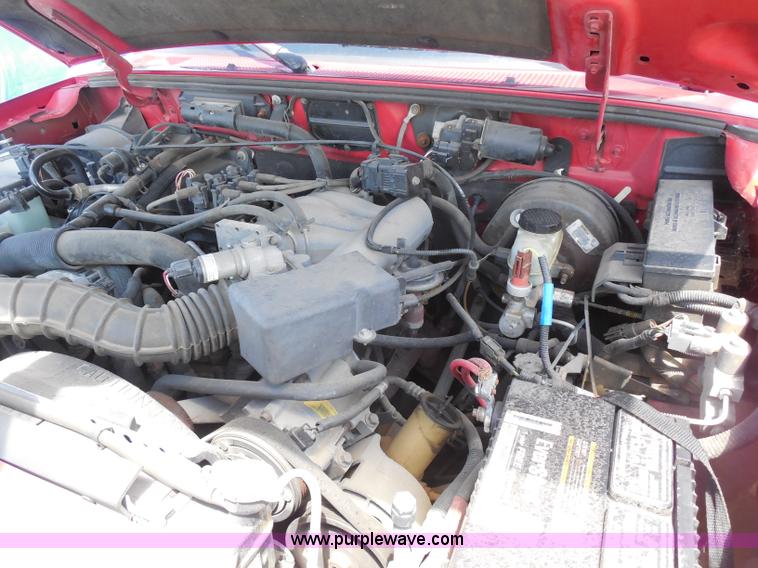 image for item H9829 2000 Ford Ranger XLT pickup truck