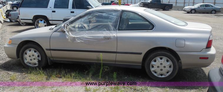 image for item H9864 1996 Honda Accord LX