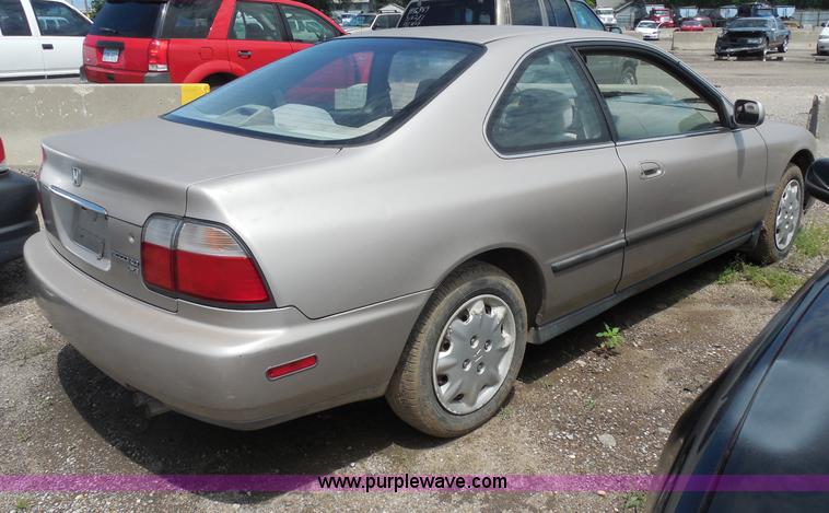 image for item H9864 1996 Honda Accord LX