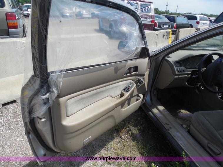 image for item H9864 1996 Honda Accord LX