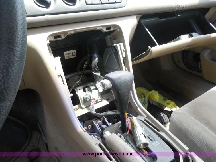 image for item H9864 1996 Honda Accord LX