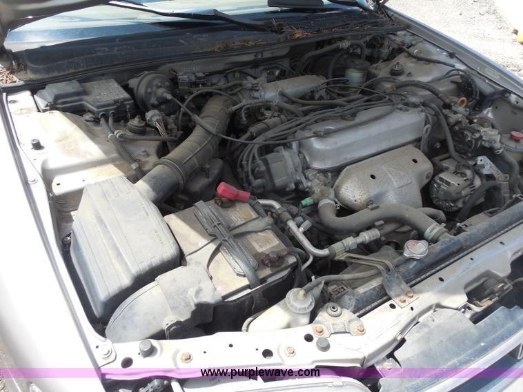 image for item H9864 1996 Honda Accord LX