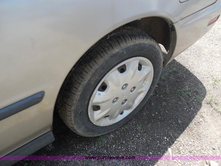 image for item H9864 1996 Honda Accord LX