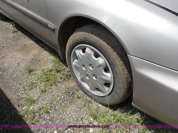 image for item H9864 1996 Honda Accord LX