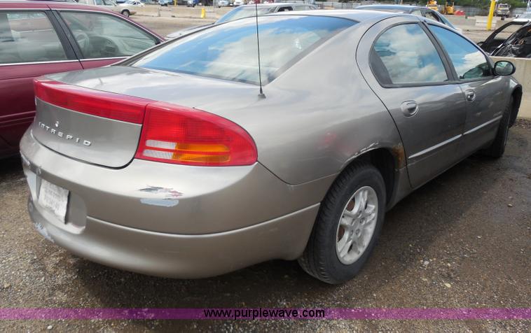 image for item H9865 1998 Dodge Intrepid