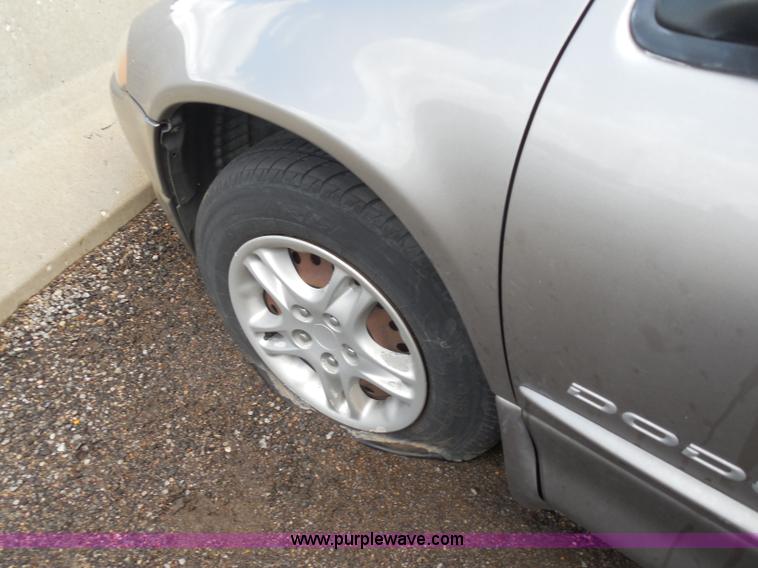 image for item H9865 1998 Dodge Intrepid