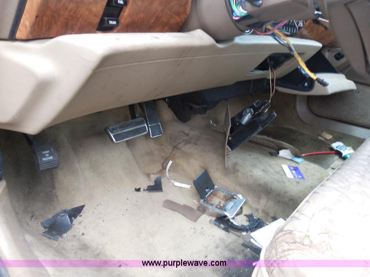 image for item H9869 1994 Buick Park Avenue