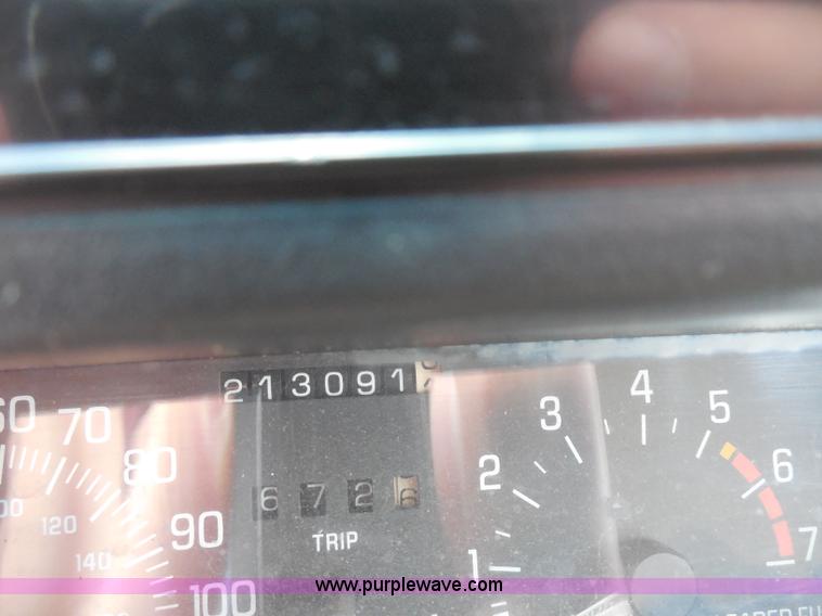 image for item H9869 1994 Buick Park Avenue