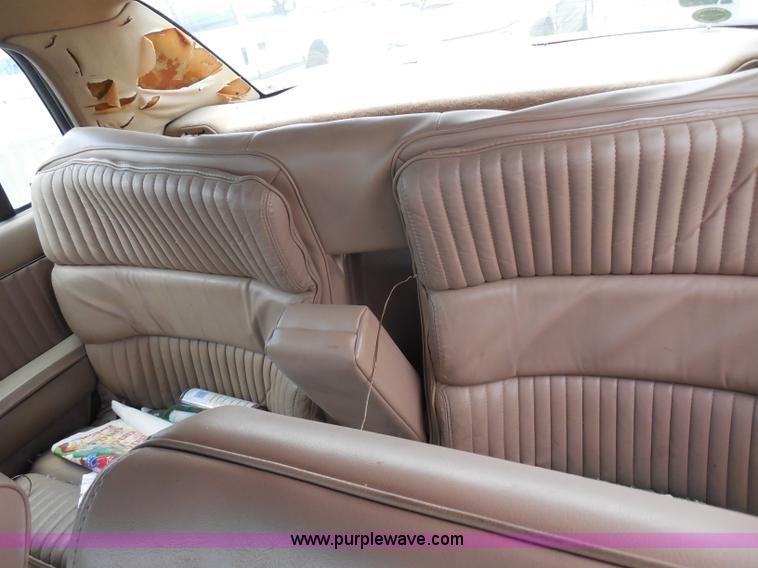 image for item H9869 1994 Buick Park Avenue