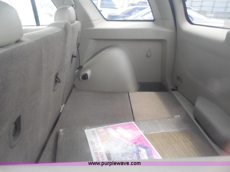 image for item H9870 2003 Saturn Vue