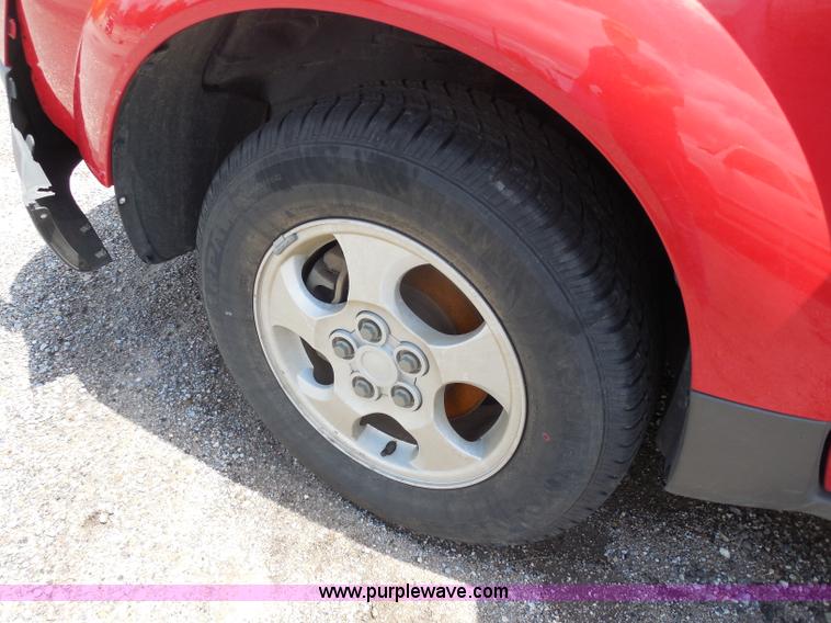 image for item H9870 2003 Saturn Vue