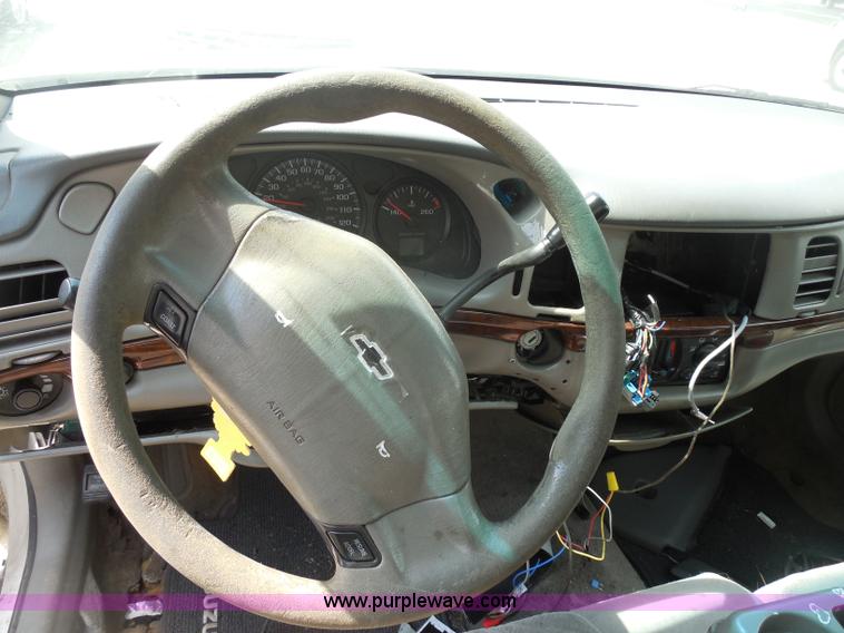 image for item H9979 2003 Chevrolet Impala