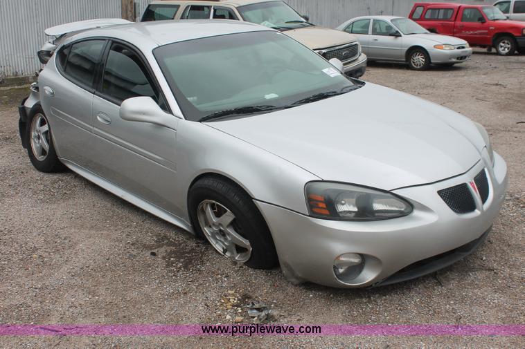image for item I7817 2004 Pontiac Grand Prix GT1