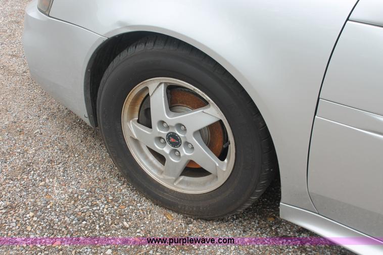 image for item I7817 2004 Pontiac Grand Prix GT1