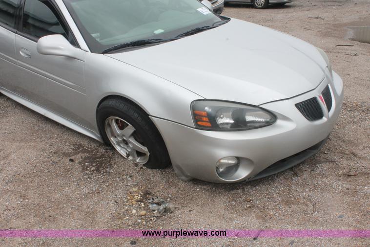 image for item I7817 2004 Pontiac Grand Prix GT1