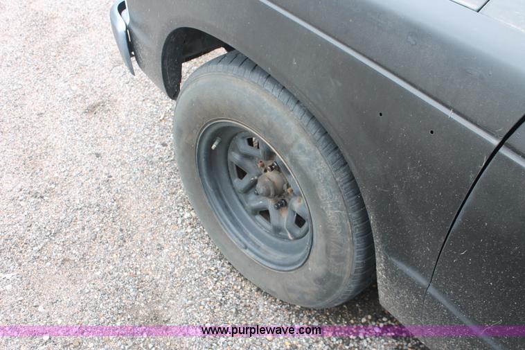 image for item I7819 1986 GMC Jimmy S15 Sierra Classic SUV