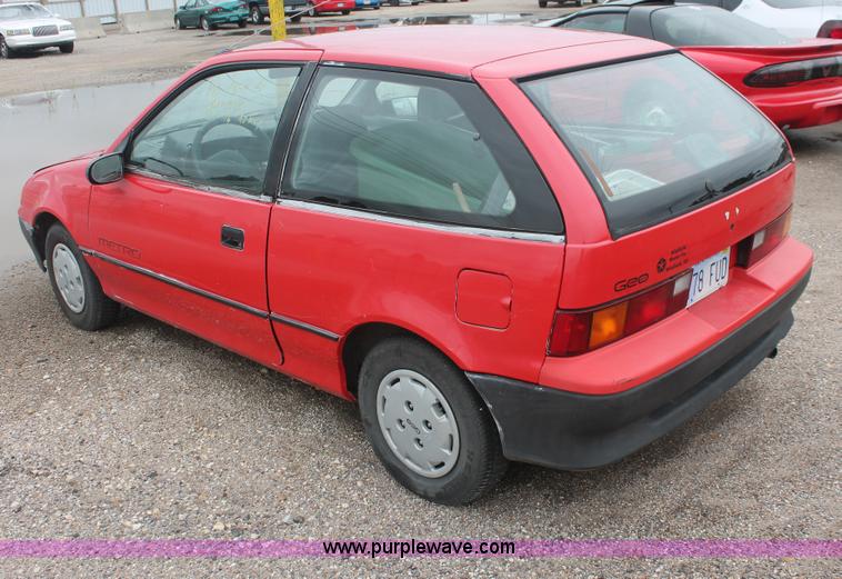 image for item I7820 1991 Geo Metro LSi