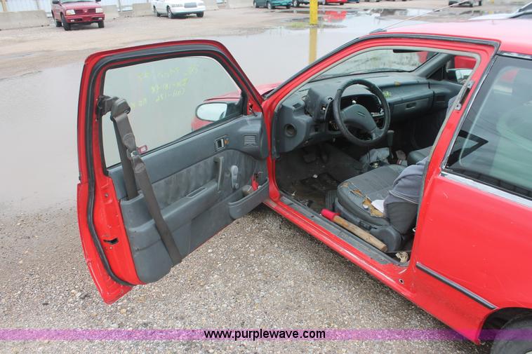 image for item I7820 1991 Geo Metro LSi
